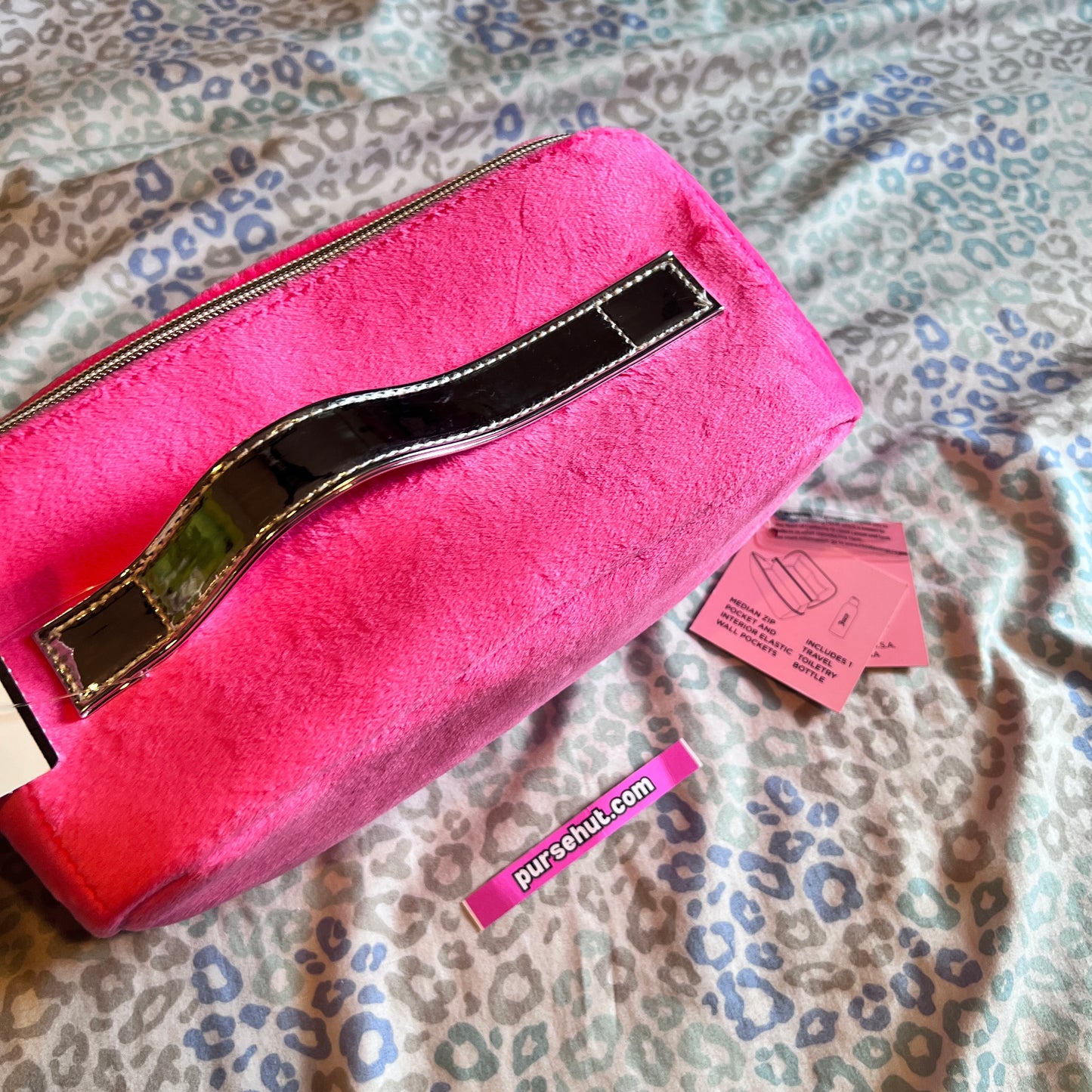 New Pink Juicy Couture Cosmetic Bag Makeup Case Velour NWT
