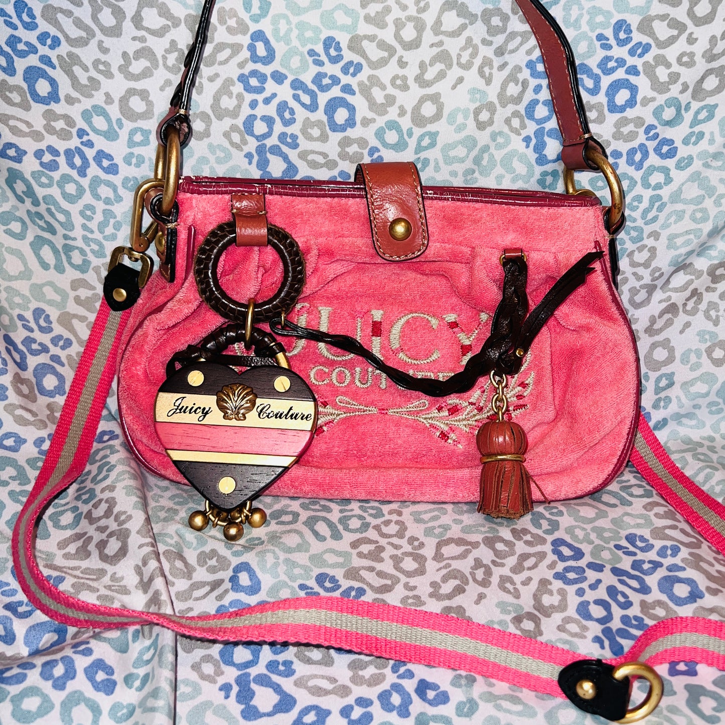 Vintage Pink Juicy Couture Purse Crossbody Bag Terry Cloth Handbag Y2K