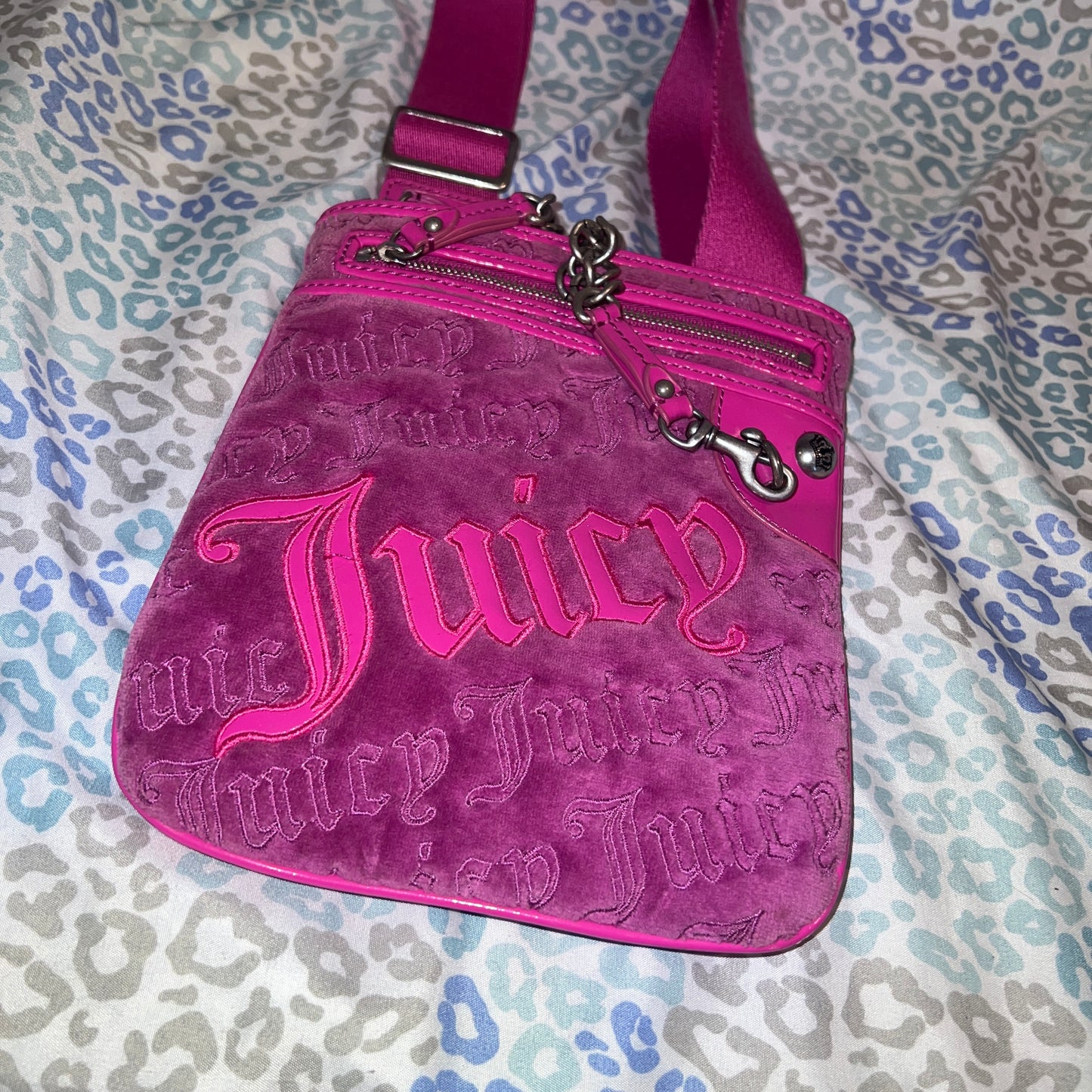 Vintage Pink Juicy Couture Crossbody Bag Purse Velour Y2K Rare