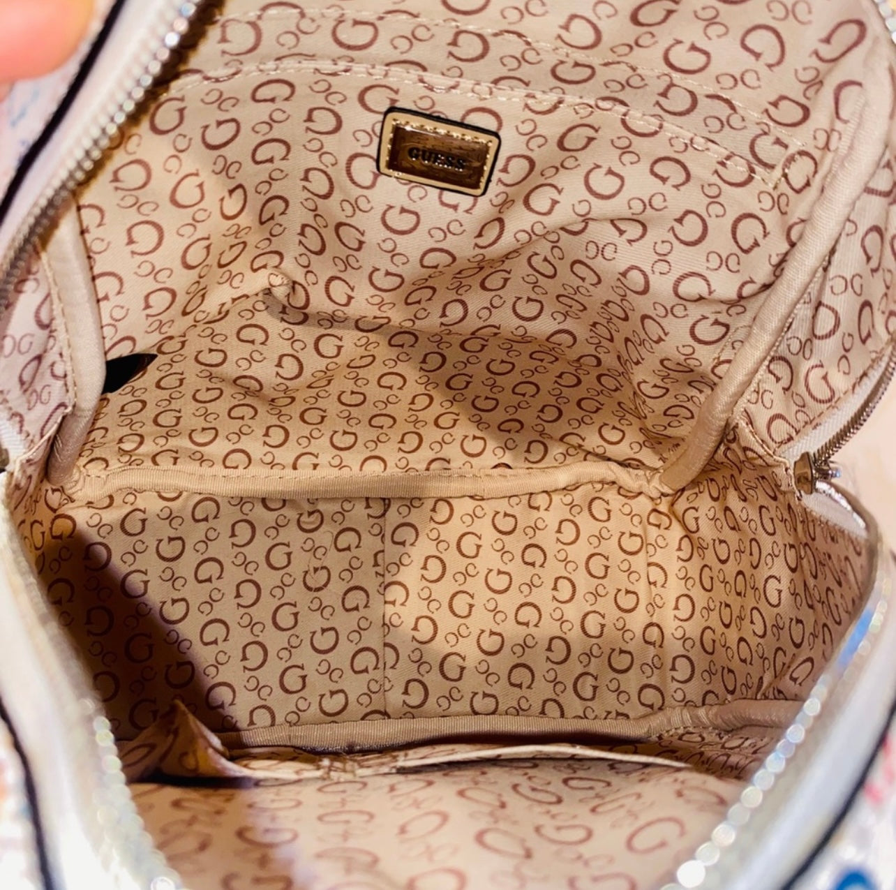 New Guess Backpack Bag Purse Tote NWT Women’s Rainbow Graffiti CC754429