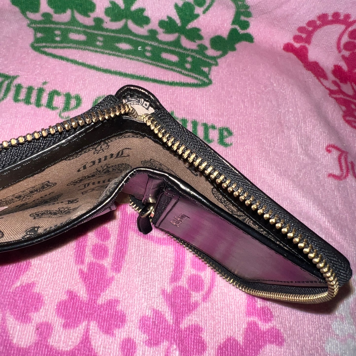 Vintage Black Grey Juicy Couture Wallet Card Holder Case Velvet Y2K Zip Around