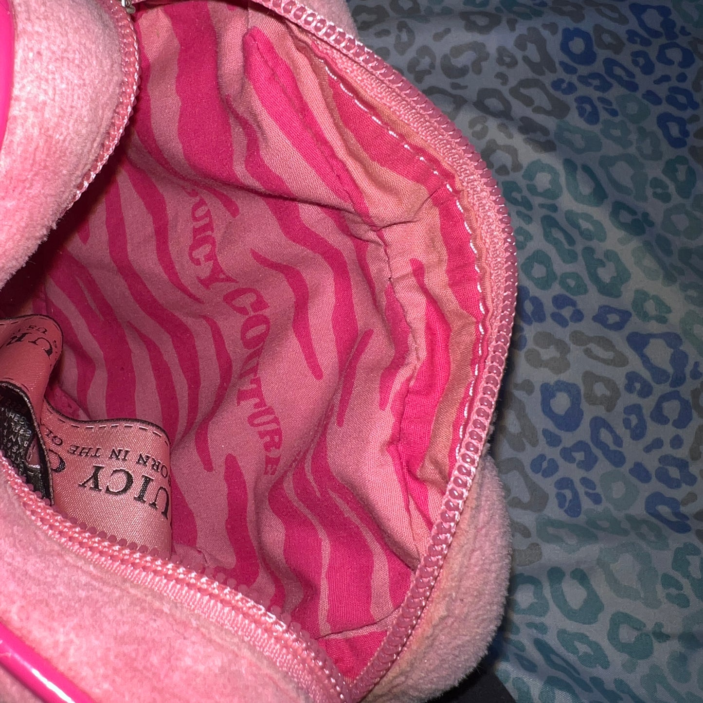Vintage Pink Juicy Couture Purse Crossbody Shoulder Bag Handbag Velour Small