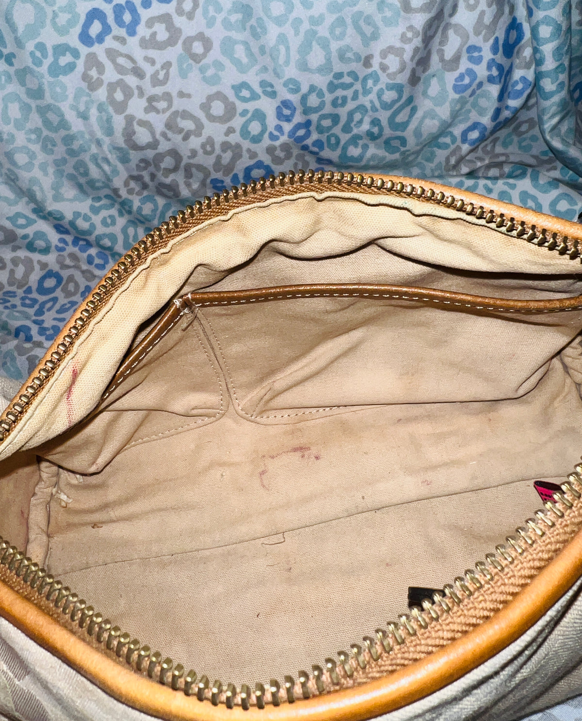 Vintage Pink Brown Juicy Couture Purse Barrel Crown Shoulder Bag Y2K Handbag