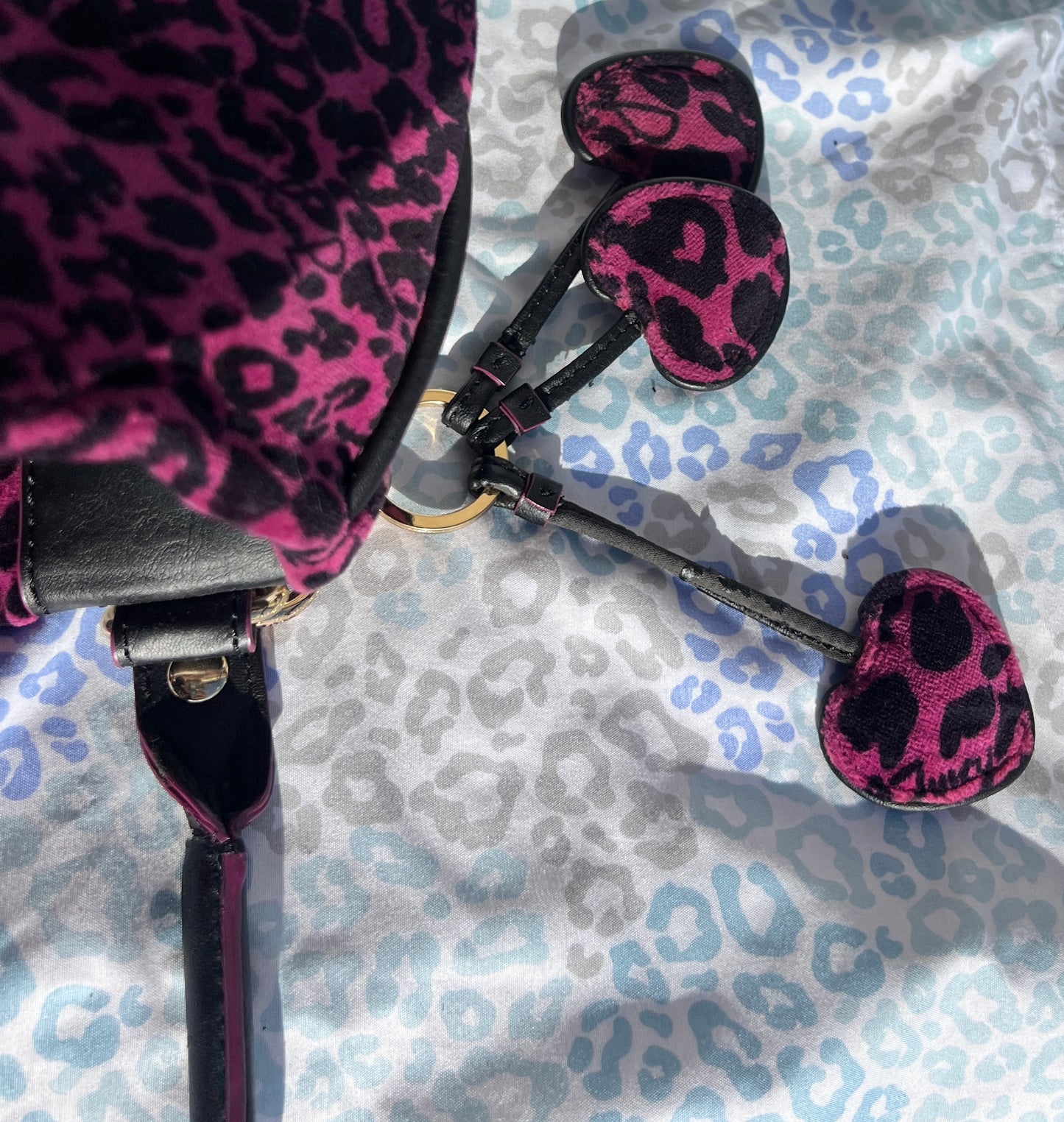 Vintage Pink Juicy Couture Purse Tote Bag Leopard Print Velour Y2K Charm Cheetah