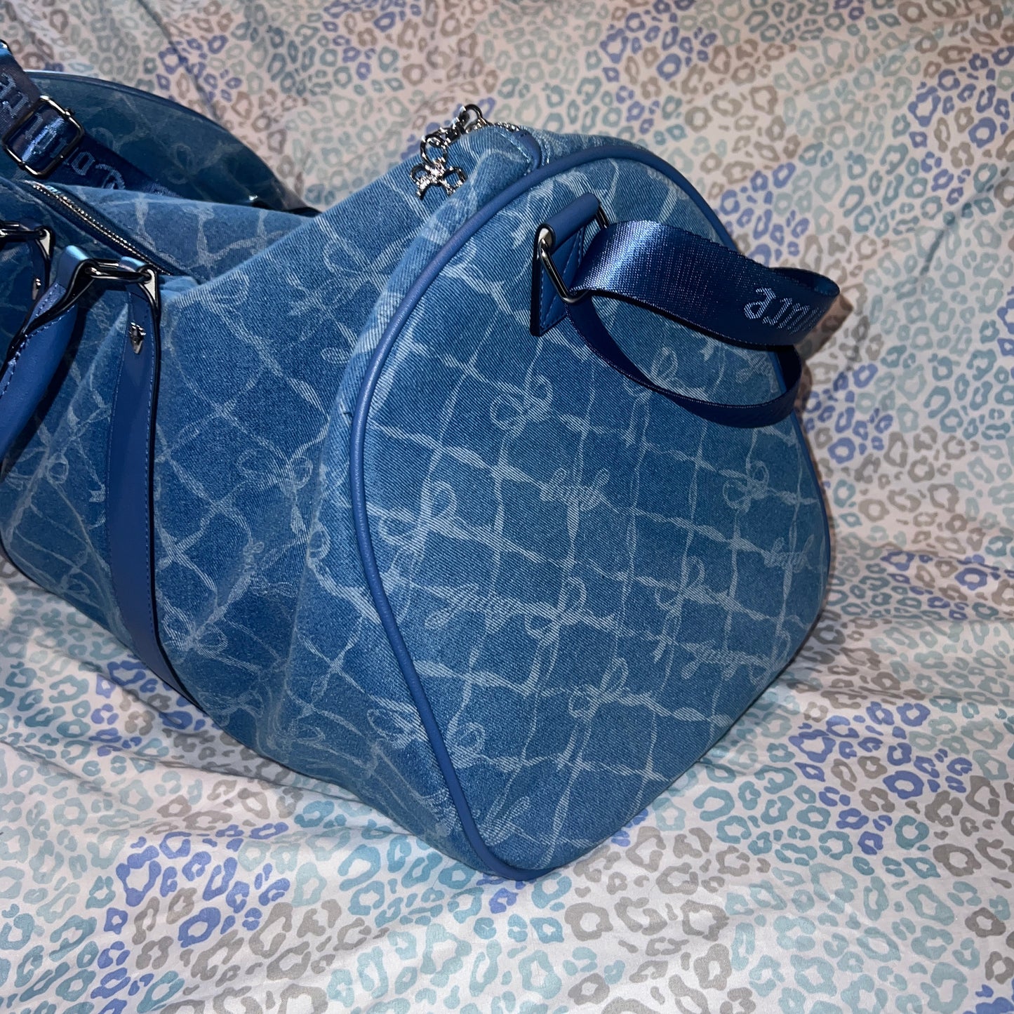 New Blue Juicy Couture Duffel Bag Bow Travel Denim Purse XL Weekender Ribbon