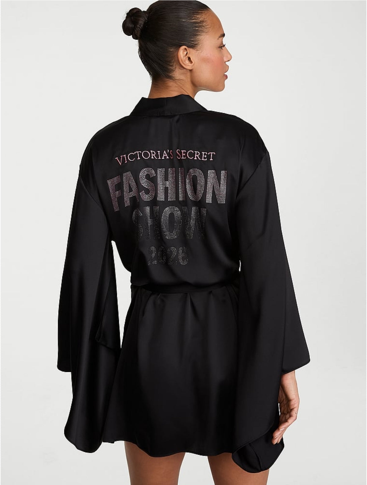 New XS/S Black Victoria’s Secret Fashion Show 2026 Robe Satin Wide Sleeve