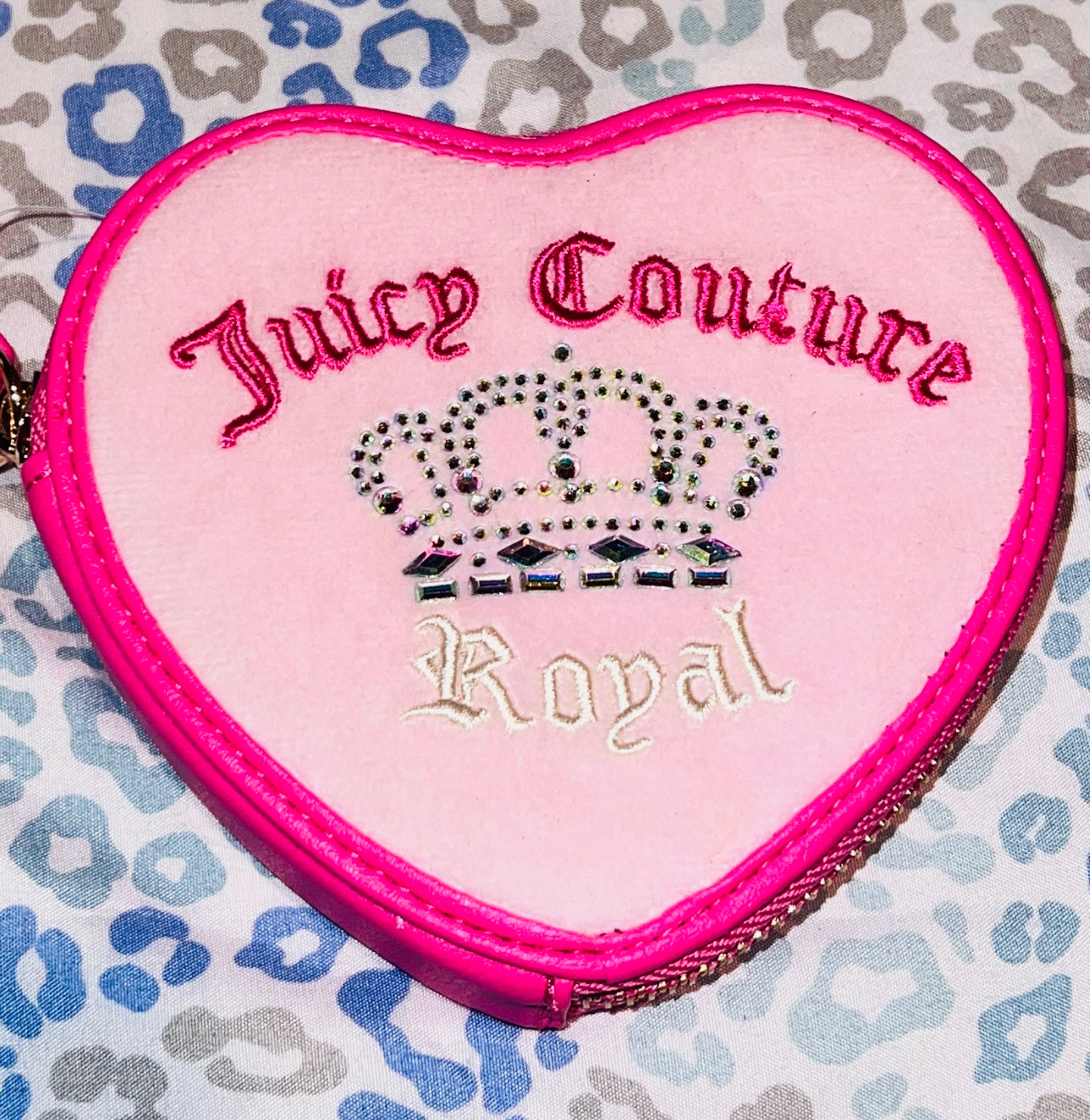 New Pink Juicy Couture Royal Wallet Clutch Coin Purse Card Holder Heart Wristlet