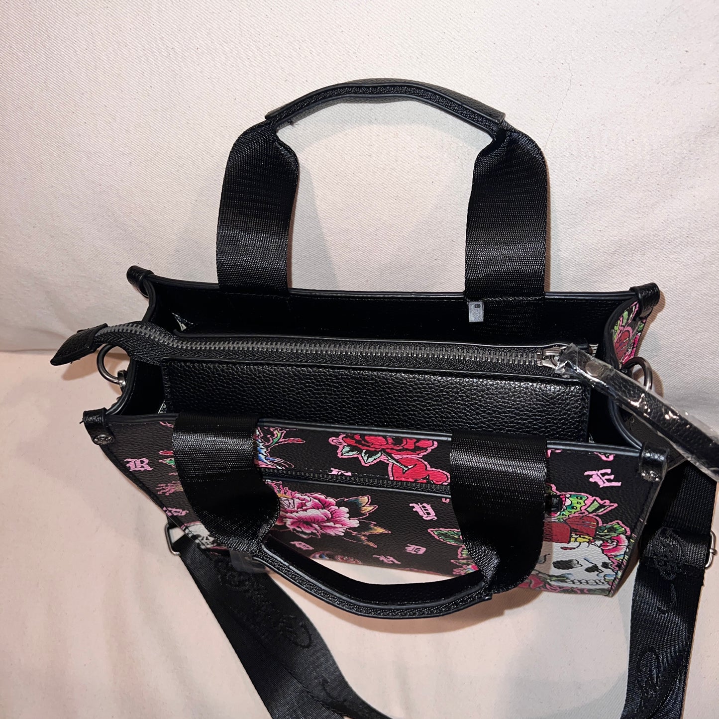 New Black Ed Hardy Crossbody Purse Bag Tattoo Y2K Heart Rose Skull MSRP $75