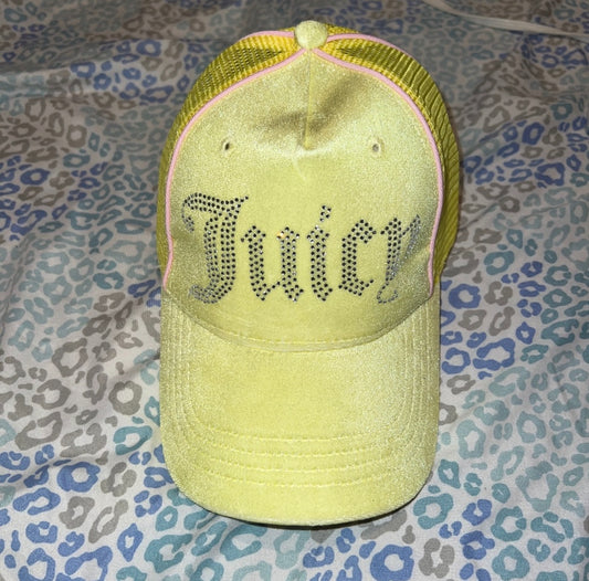 NEW YELLOW JUICY COUTURE TRUCKER HAT CAP VELOUR RHINESTONE NWOT