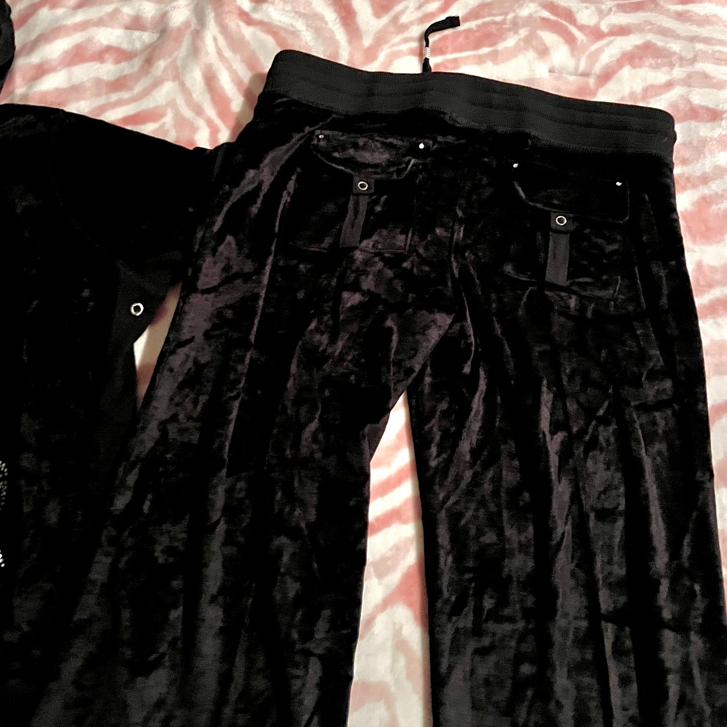 New Large Black BCBG 2-Piece Tracksuit Jacket + Track Capri Pants Set MSRP $160