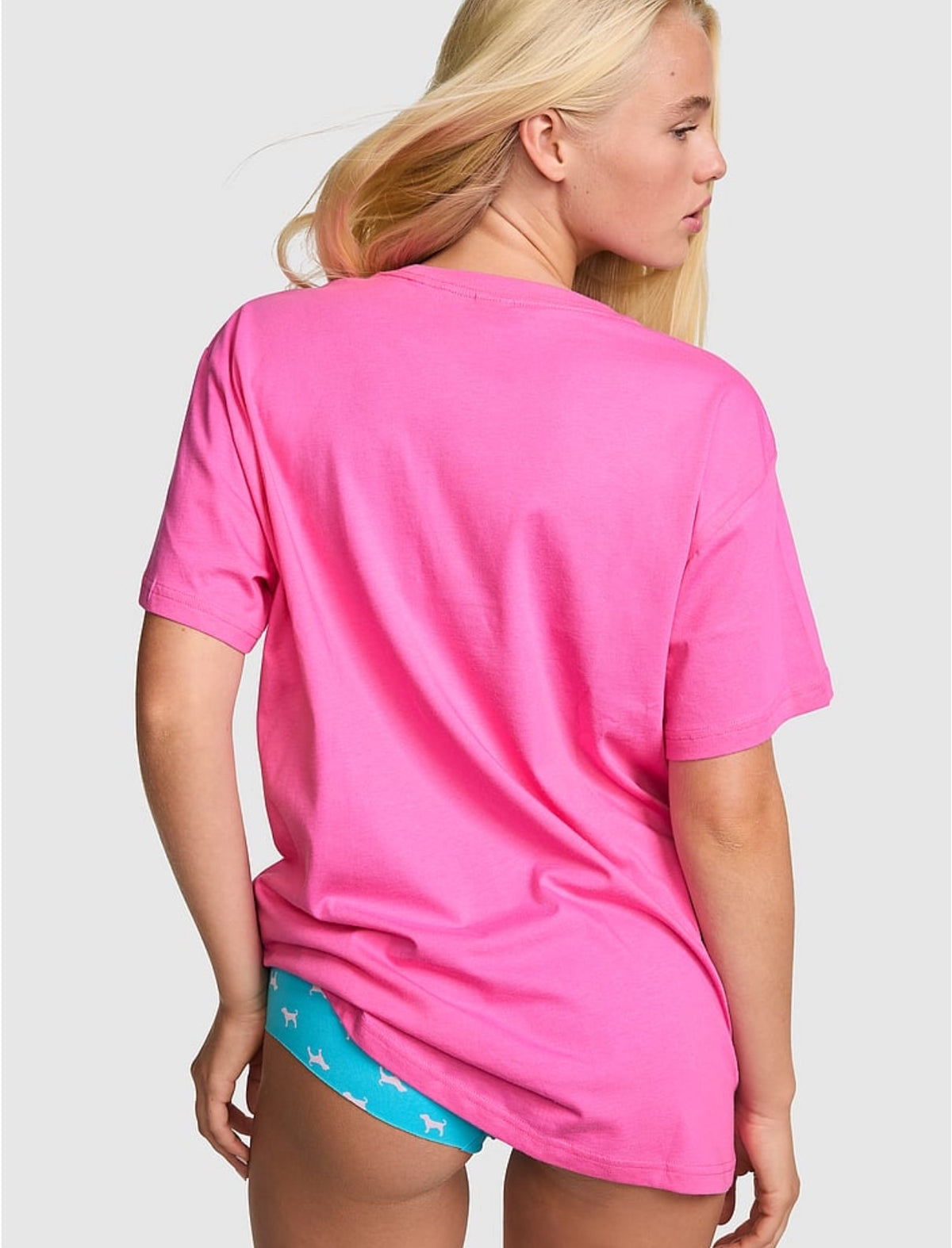 New Medium Victoria’s Secret PINK T Shirt Top Sizzling Strawberry Heart