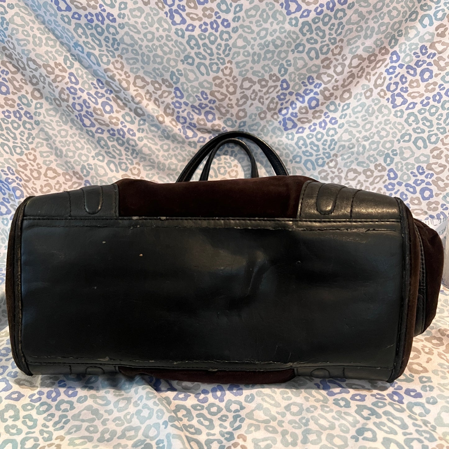 Vintage Black Juicy Couture Tote Bag Purse Handbag Velour Scottie Dog Daydreamer

#vintagejuicycouture #juicycouture #juicybag #juicypurse #y2k #juicycouturepurse #y2kpurse #mcbling #liveforjuicy