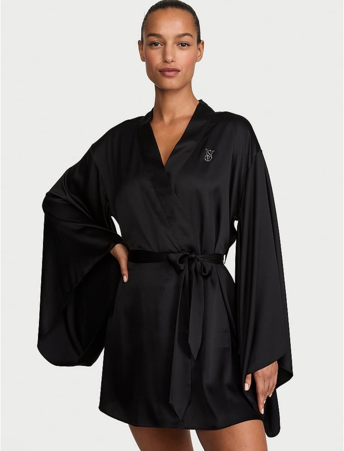 New XL/XXL Black Victoria’s Secret Fashion Show 2026 Robe Satin Wide Sleeve