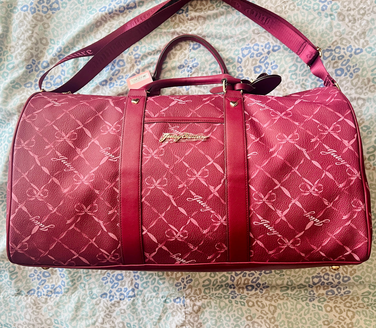 New Maroon Juicy Couture Duffle Bag Travel Purse Bow Weekender + Bag Charm