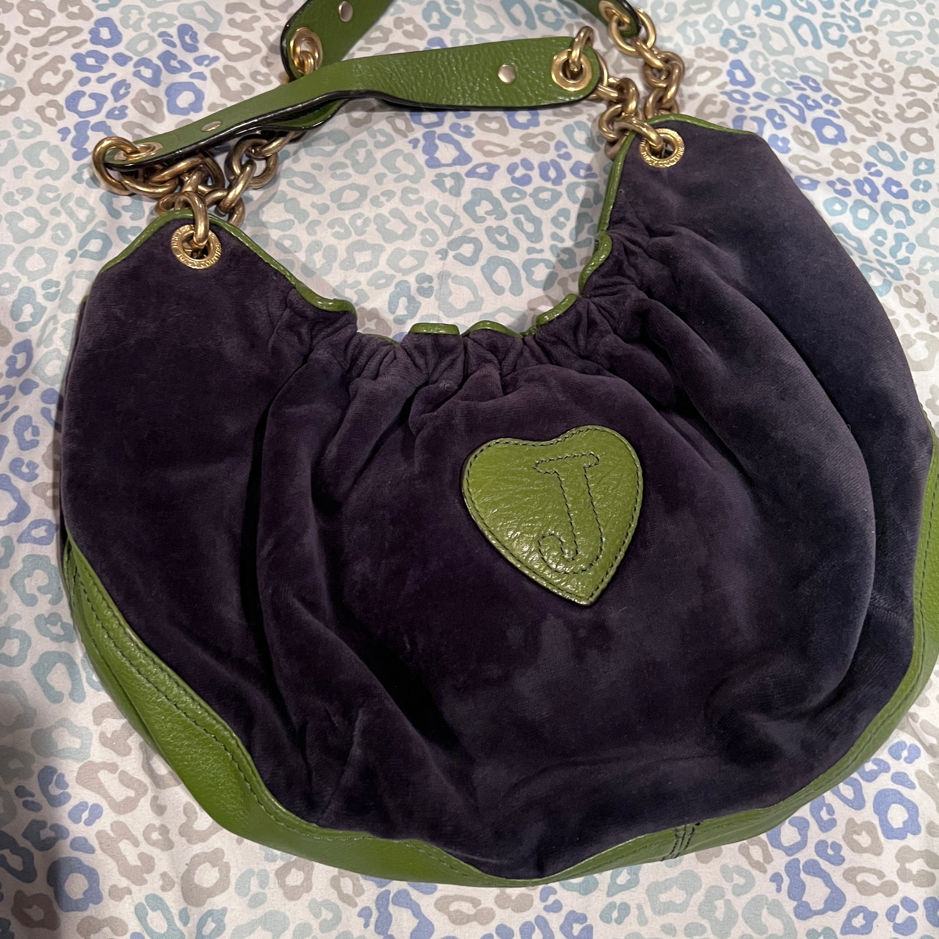 UK Royal Majesty Black Velvet Baguette Handbag | Purses michael kors, Kate  spade handbags, Leather shoulder purse