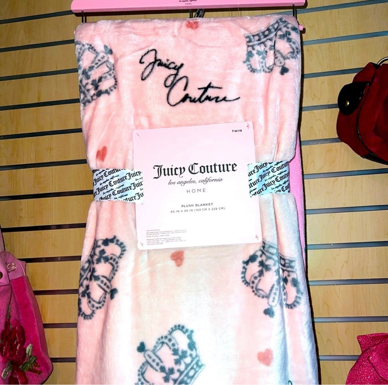 New Pink Juicy Couture Throw Blanket Plush Twin 66” x 90” Crown Hearts Soft